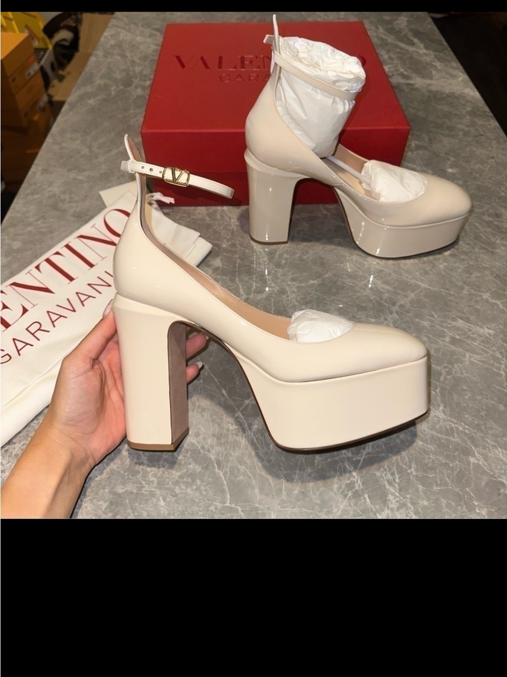 New Size 40.5 Valentino Garavani Tan Go Platform